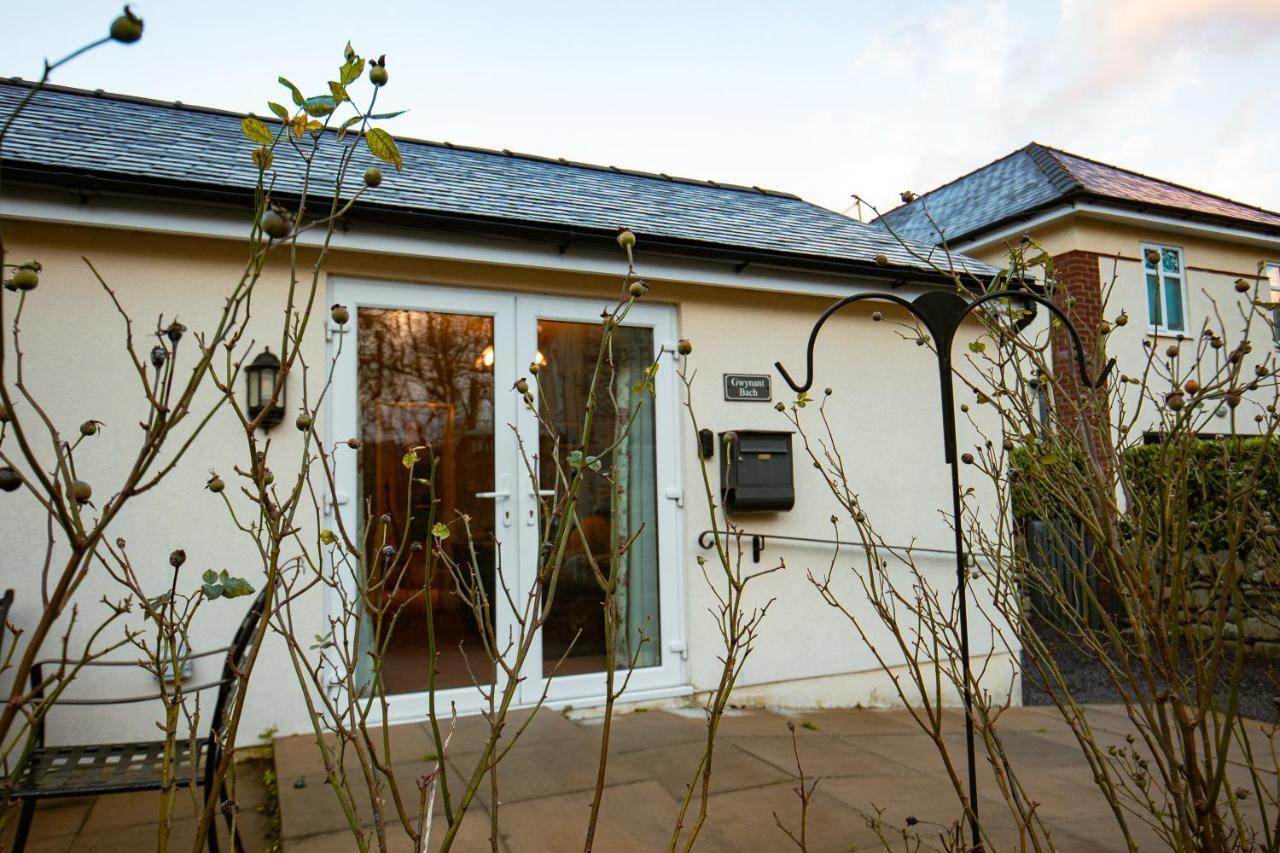 Gwynant Bach - Cosy 2 Bed Bungalow Cottage In Snowdonia National Park, Conwy, North Wales Exteriér fotografie