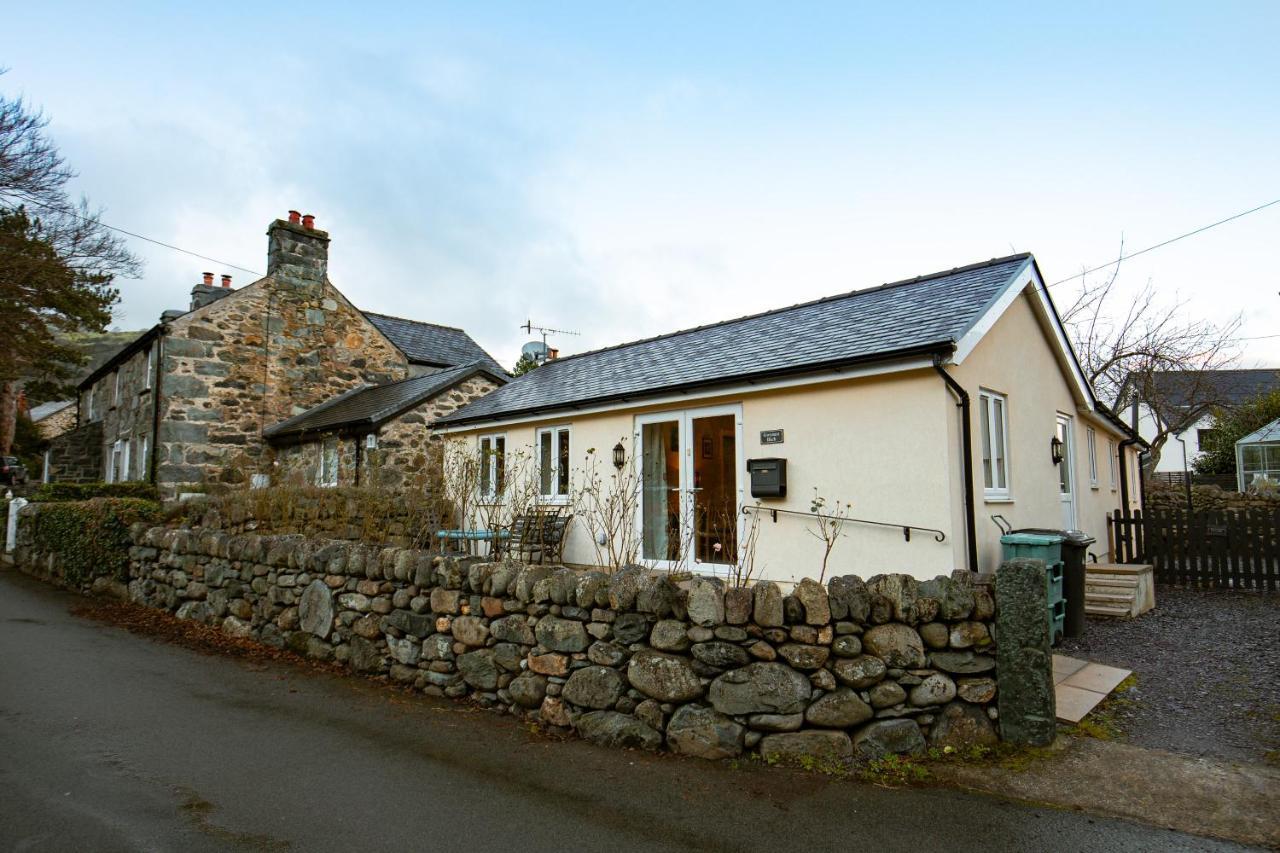 Gwynant Bach - Cosy 2 Bed Bungalow Cottage In Snowdonia National Park, Conwy, North Wales Exteriér fotografie